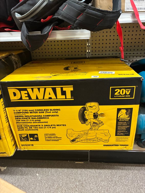 Dewalt 7-1/4" Sliding Compound Miter Saw