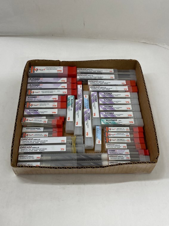 Tray Lot YG Asst Carbide End Mills