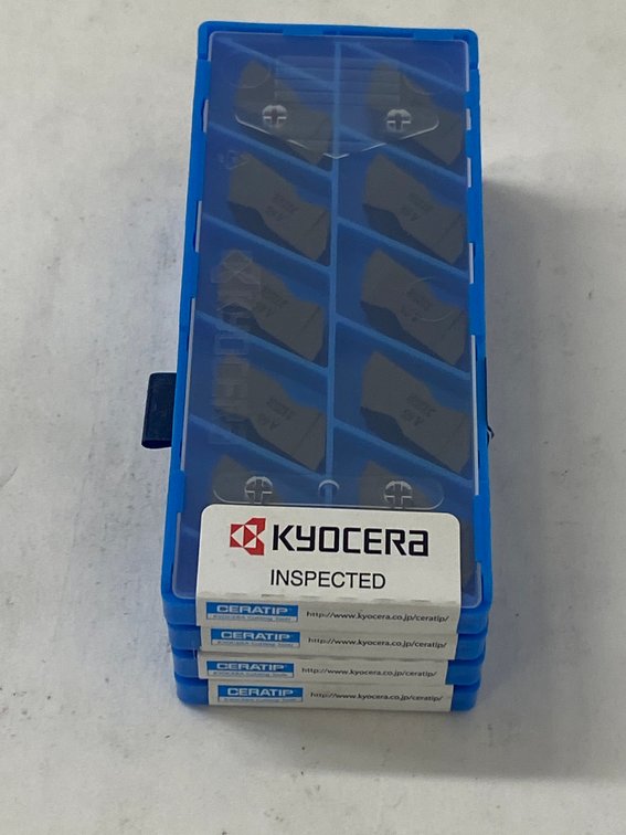 (4) KYOCERA 10 Pk Lathe Insert Tooling