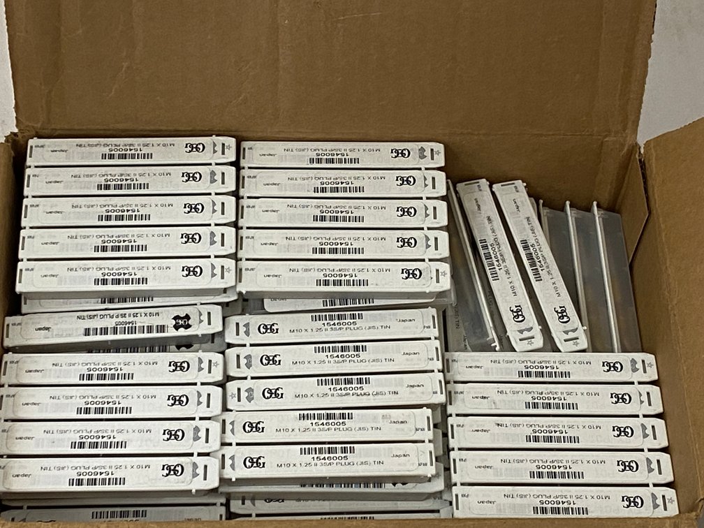 (220) OSG M10x1.25 Plug Taps