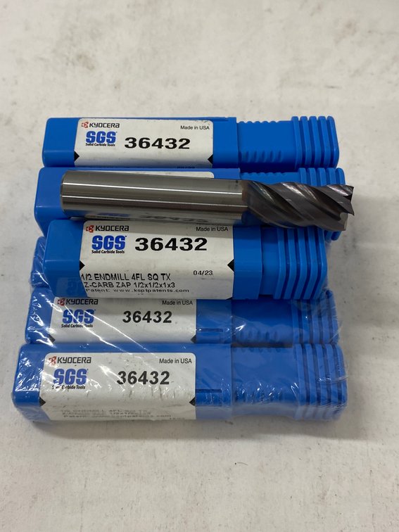 (8) Kyocera SGS 1/2" Carbide End Mill