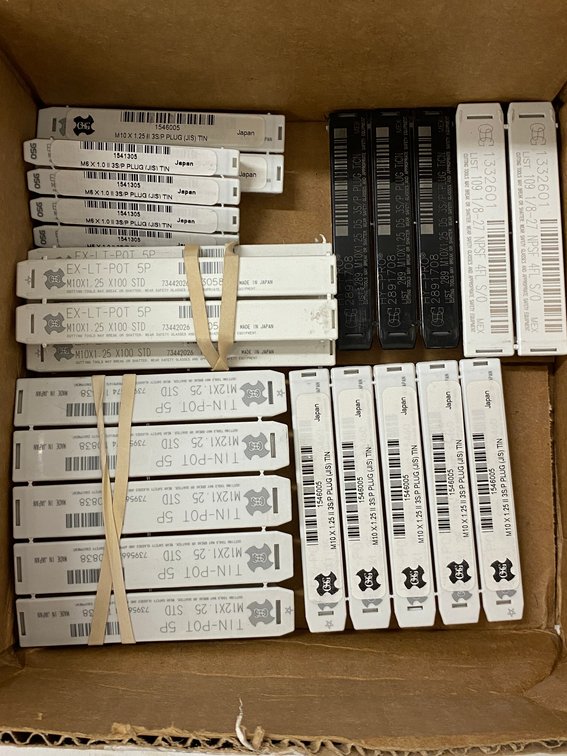 (26) Assorted Size Metric Taps