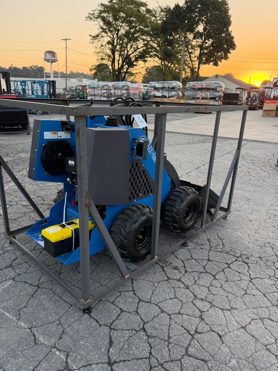 New AGT MX-MRW14 Mini Stand On Skid Loader