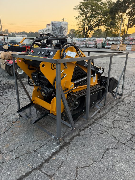 New AGT MX-MRT14 Mini Stand On Skid Loader