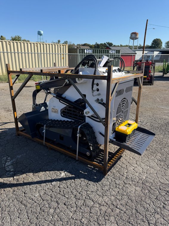 New ZJG ZJ-380 Mini Stand On Skid Loader
