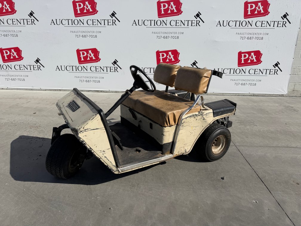 EZ-GO Electric Golf Cart