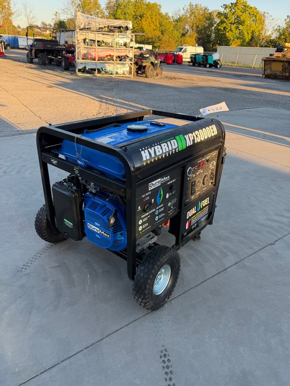 Duro Max XP13000EH Dual Fuel Generator
