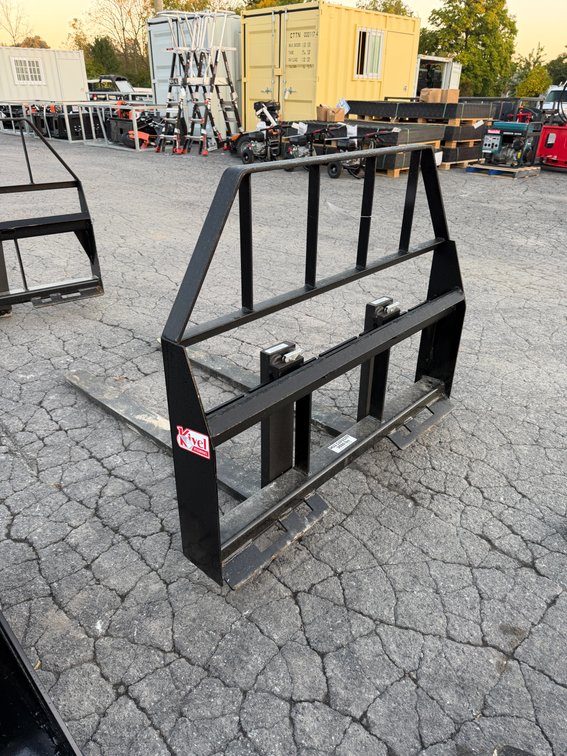 New Kivel Quick Attach Pallet Forks