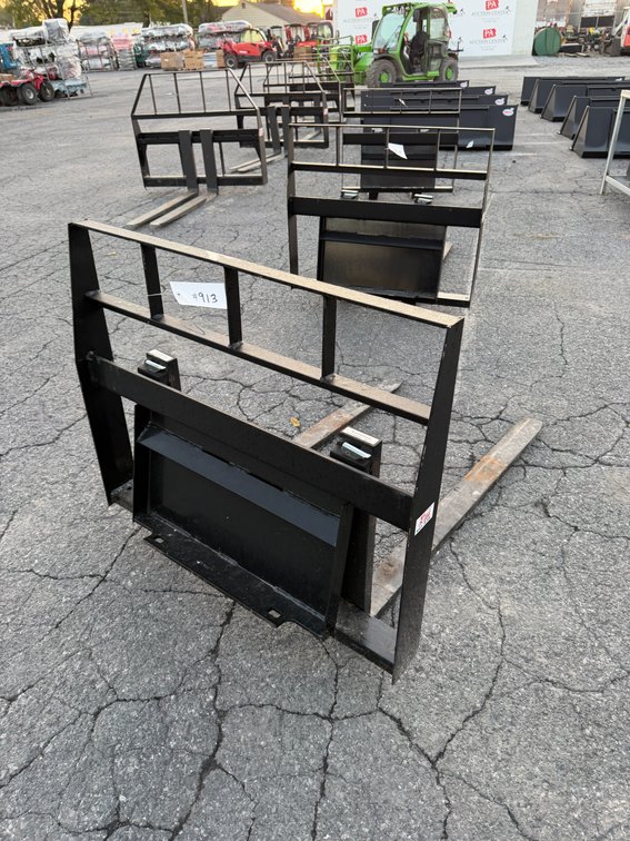 New Kivel Mini Quick Attach Pallet Forks