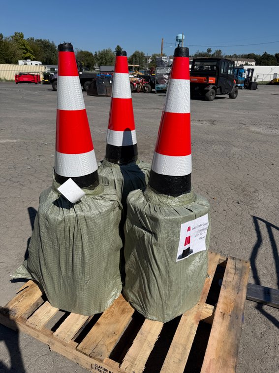 (60) Pcs New 27" Traffic Cones