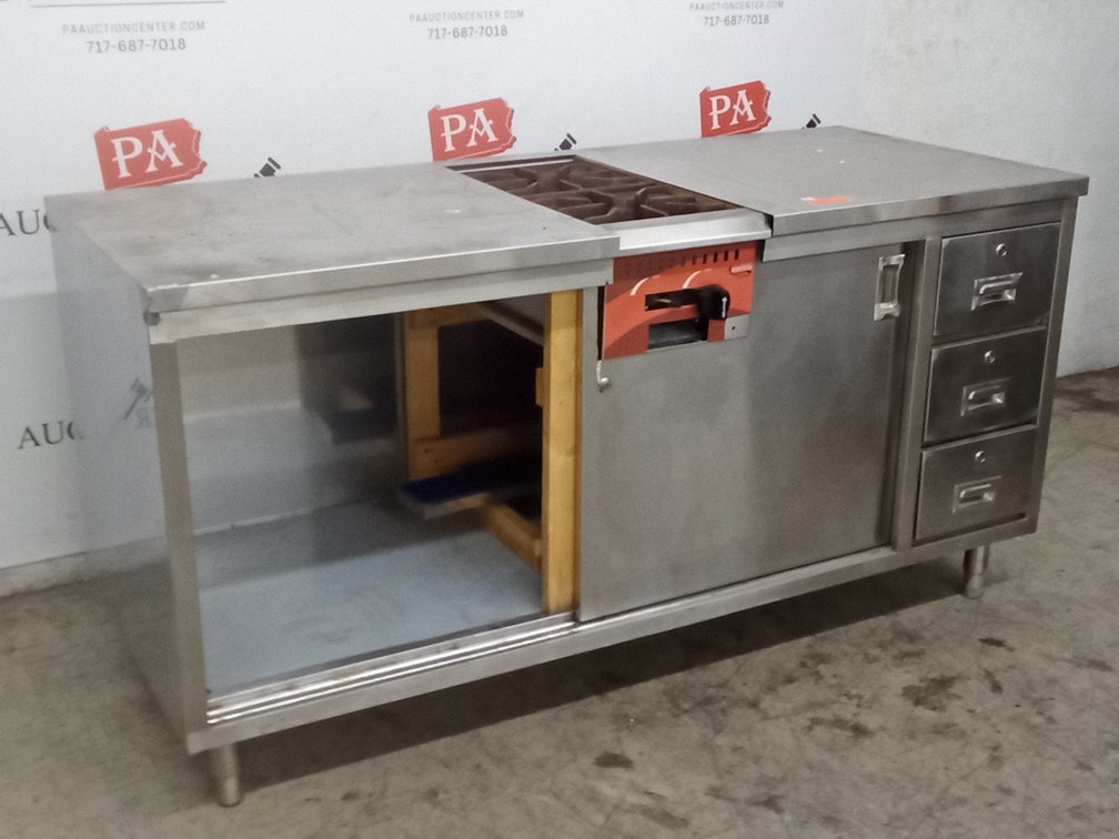 Avantco 2-Burner Range in Stainless Cabinet