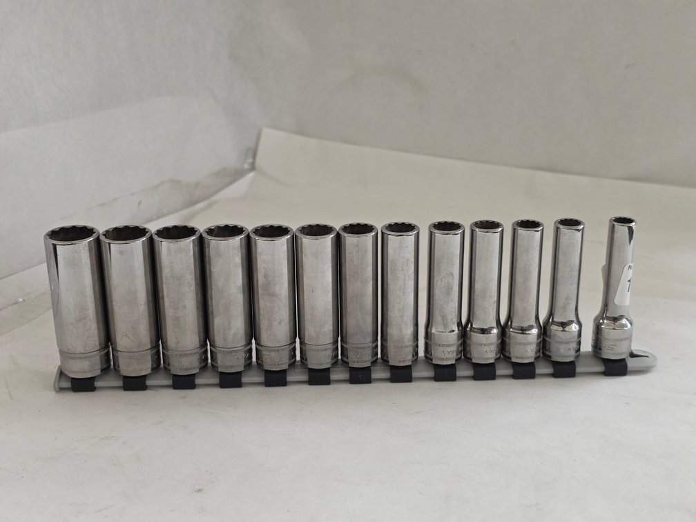 Snap-On 13pc 1/2" 12pt Deep Well Socket Set