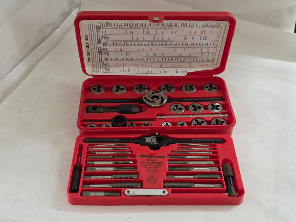 Snap-On Tap & Die Set