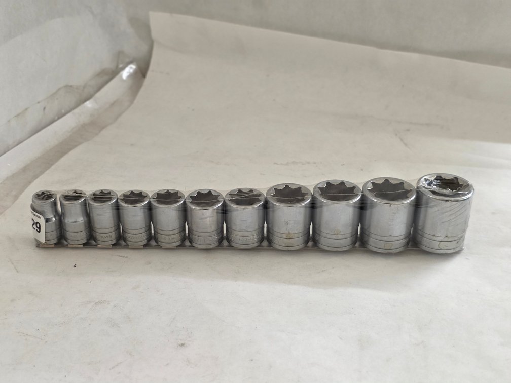 Snap- On 11pc 1/2" 12pt SAE Socket Set