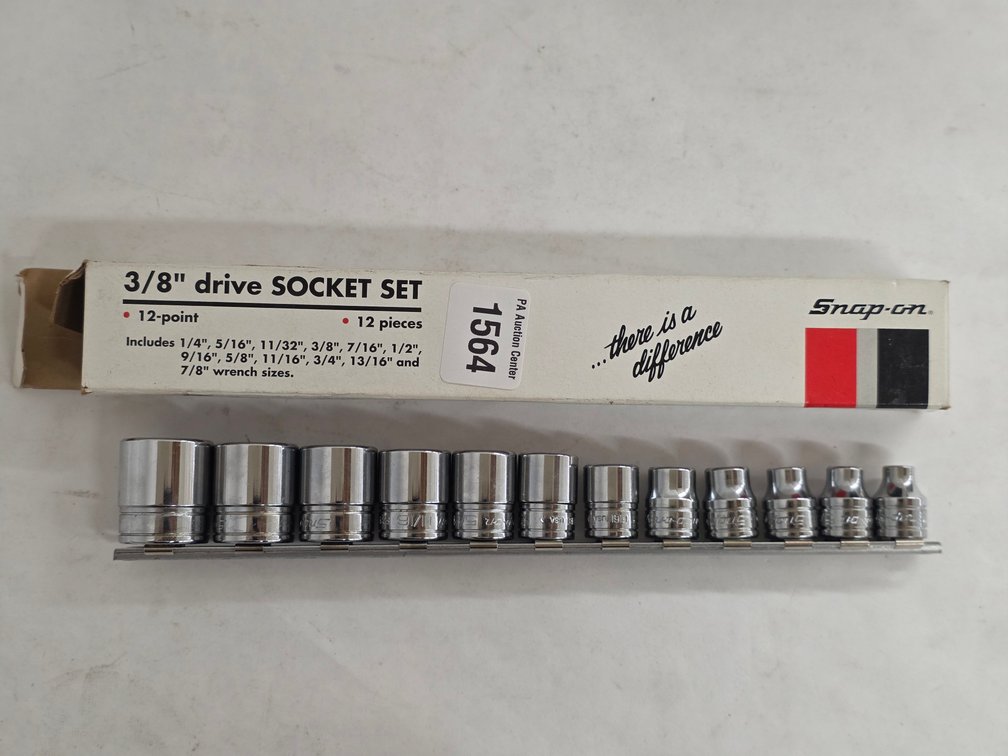Snap-On 12pc 3/8" 12pt SAE Socket Set