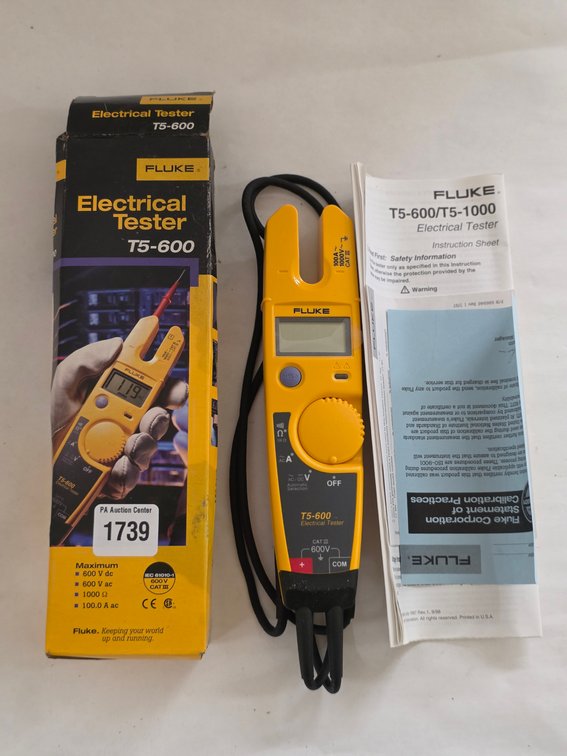 Fluke Electrical Tester