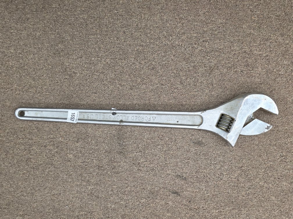 NAPA 24" Pipe Wrench