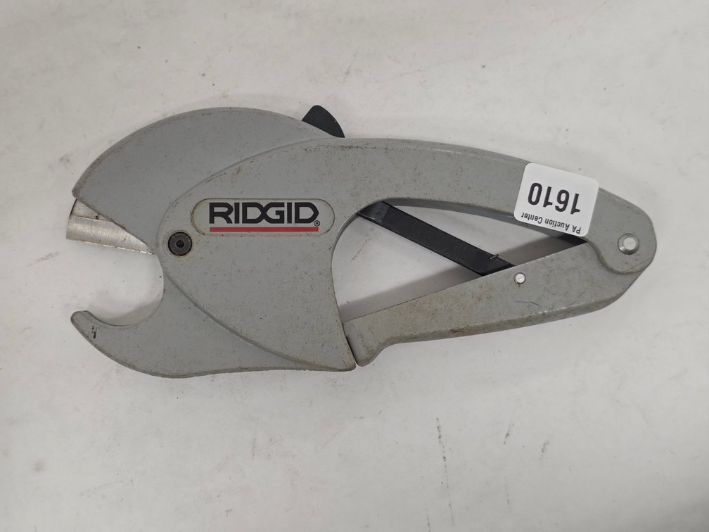 Rigid No. 138 Pipe Cutter
