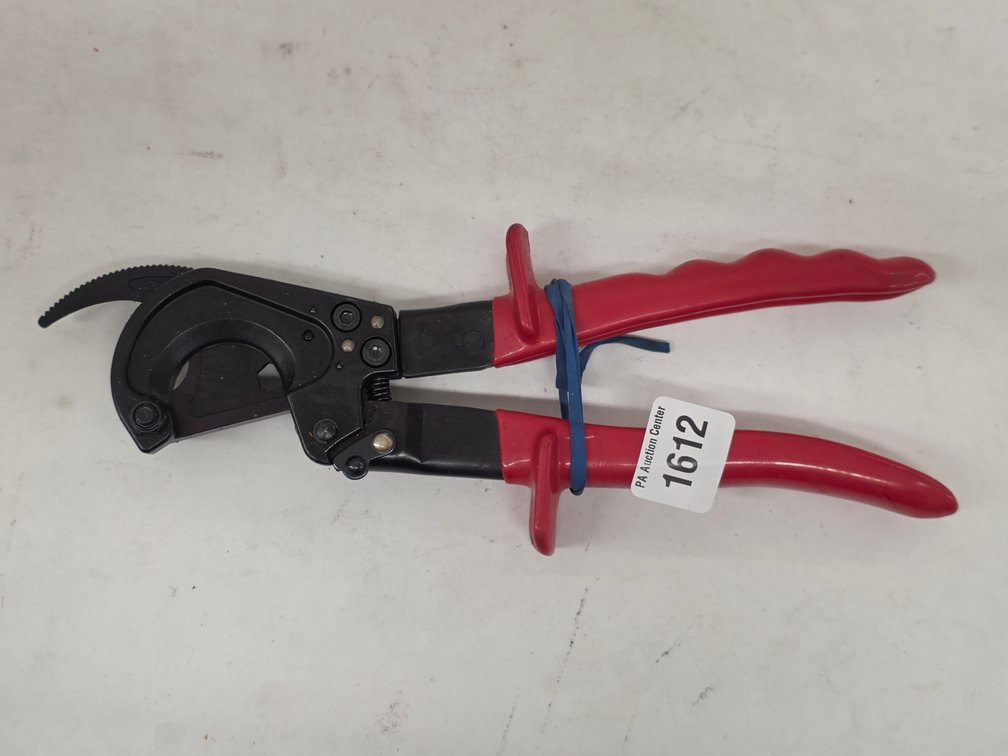 Klein Ratcheting Cable Cutter