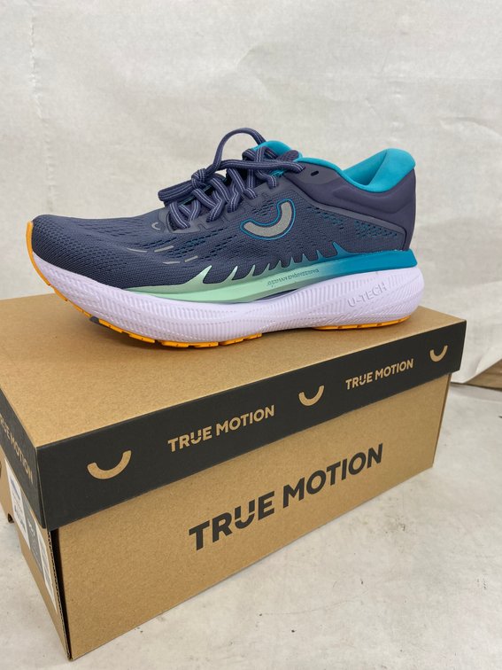 True Motion U-Tech Aion Women's Sneakers-8.5