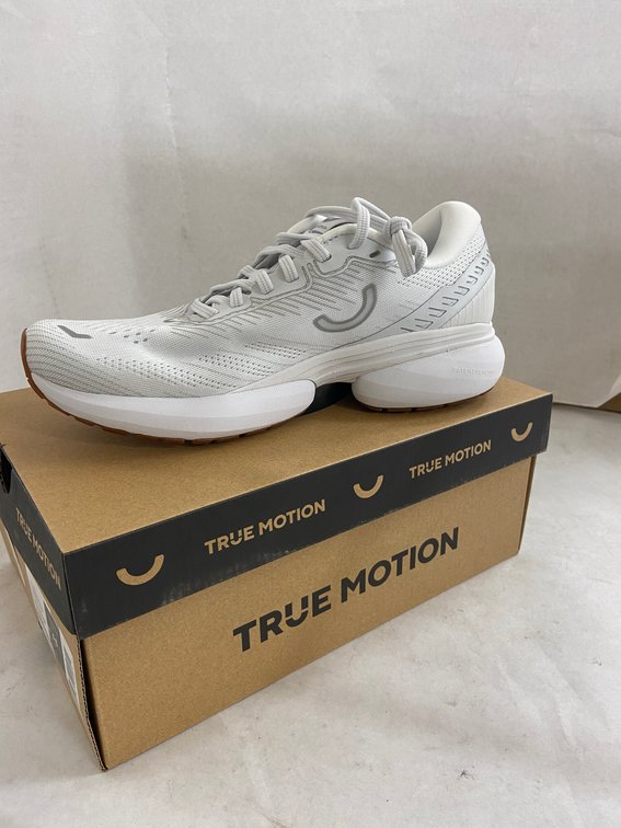 True Motion U-Tech 3 Nevo's Unisex Sneakers-6.5