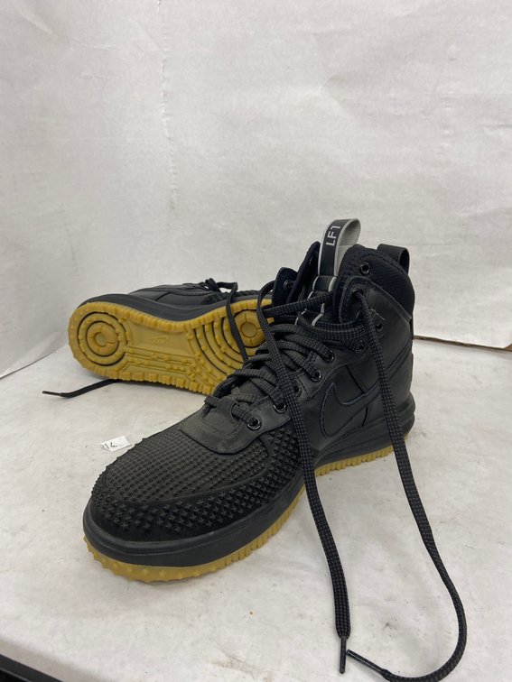 Nike Air LF1 Men's Sneakers-11