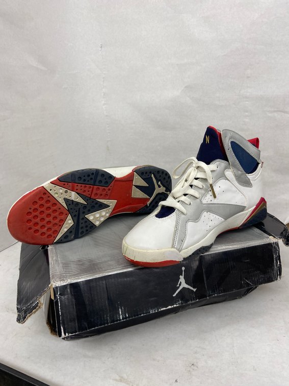 Jordan Air 9 Retro Sneakers-11