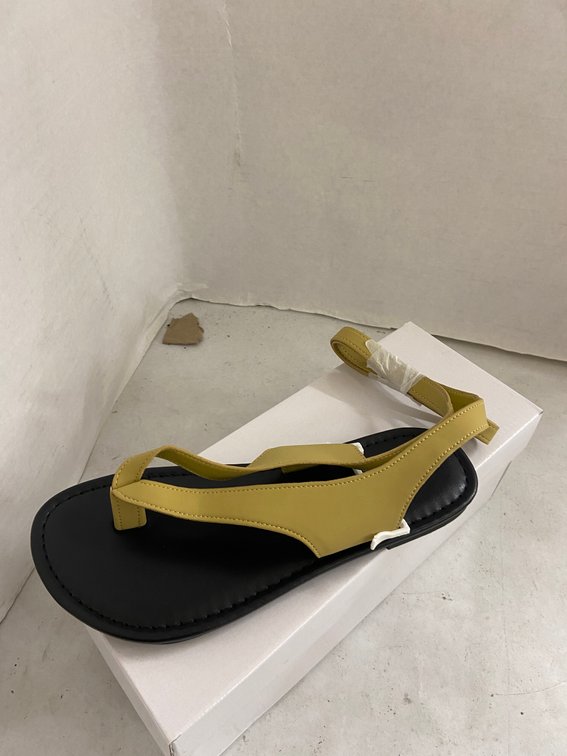 Women's Flats-6