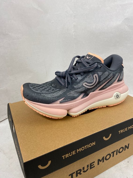 True Motion U-Tech Vichara Women's Sneakers-9.5