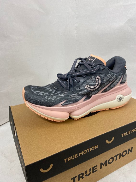True Motion U-Tech Vichara Women's Sneakers-10.5