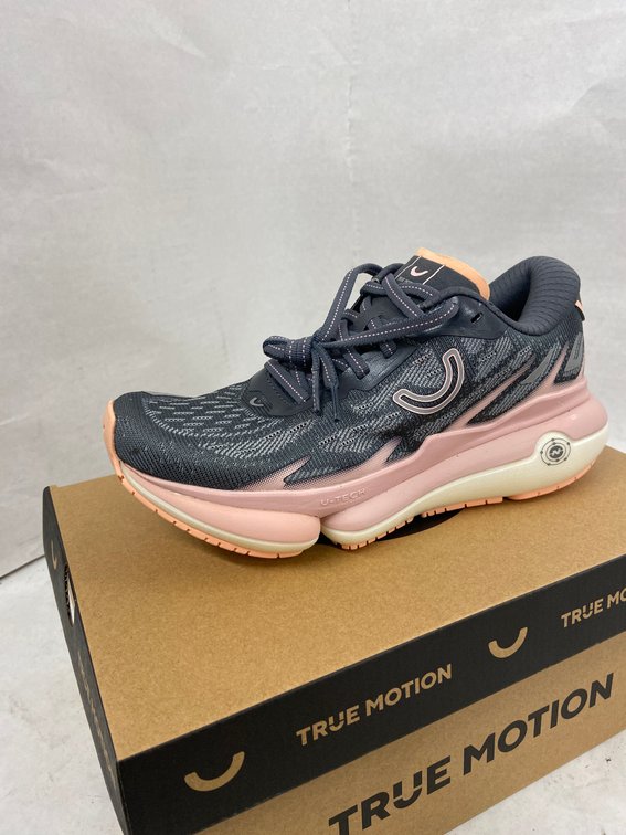 True Motion U-Tech Vichara Women's Sneakers-10.5