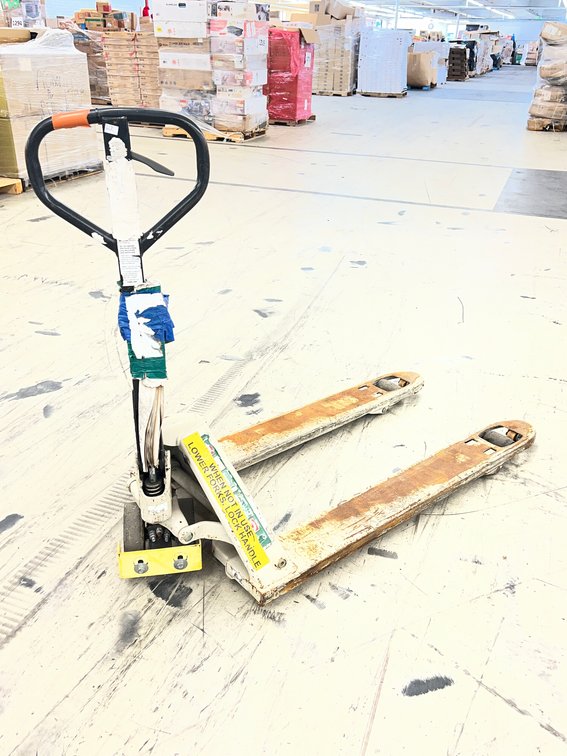 Crown 5000 Lb Pallet Jack