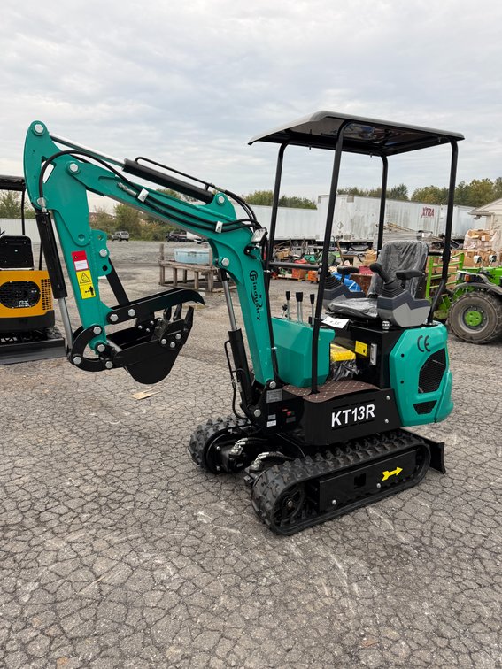 New CFG KT13R Mini Excavator