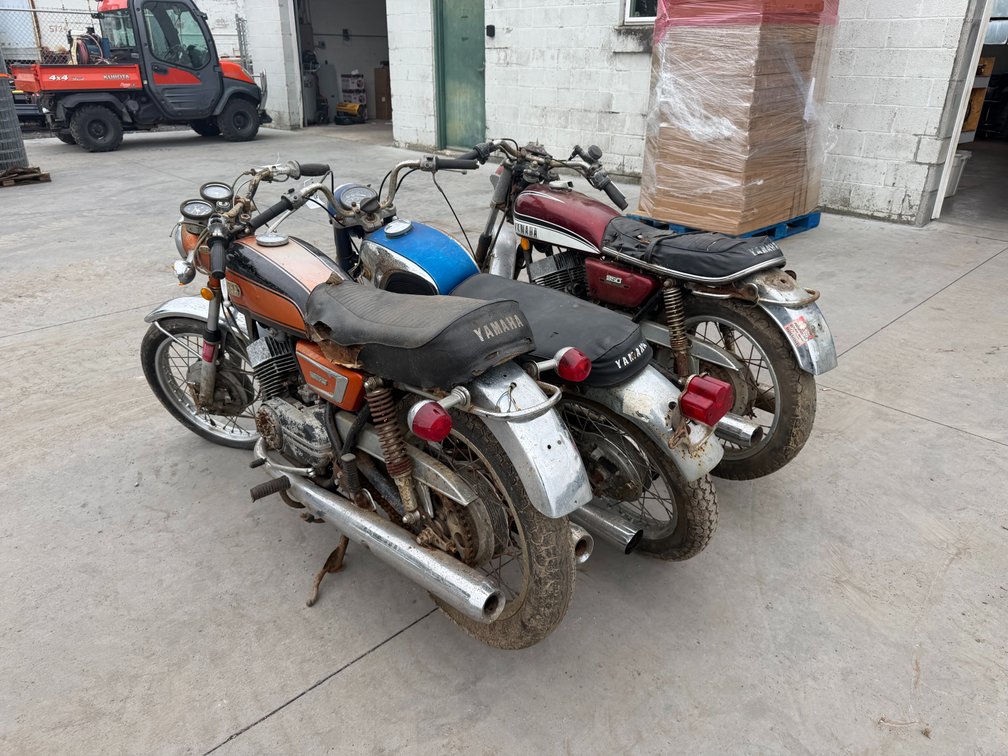 (3) Yamaha Motorcycles