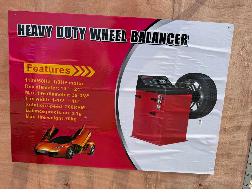 New Heavy Duty Wheel Balancer