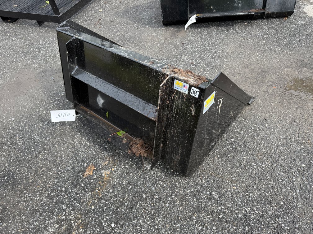 New JMR 38" Mini Quick Attach Bucket