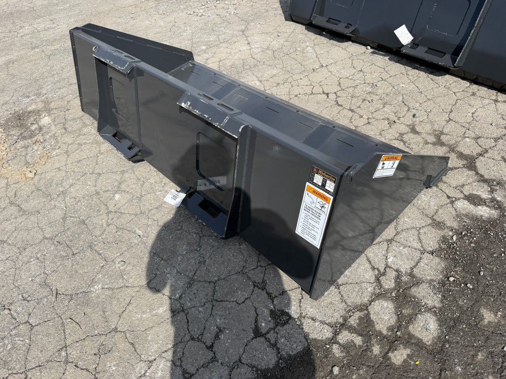 New Wolverine 80" Quick Attach Bucket