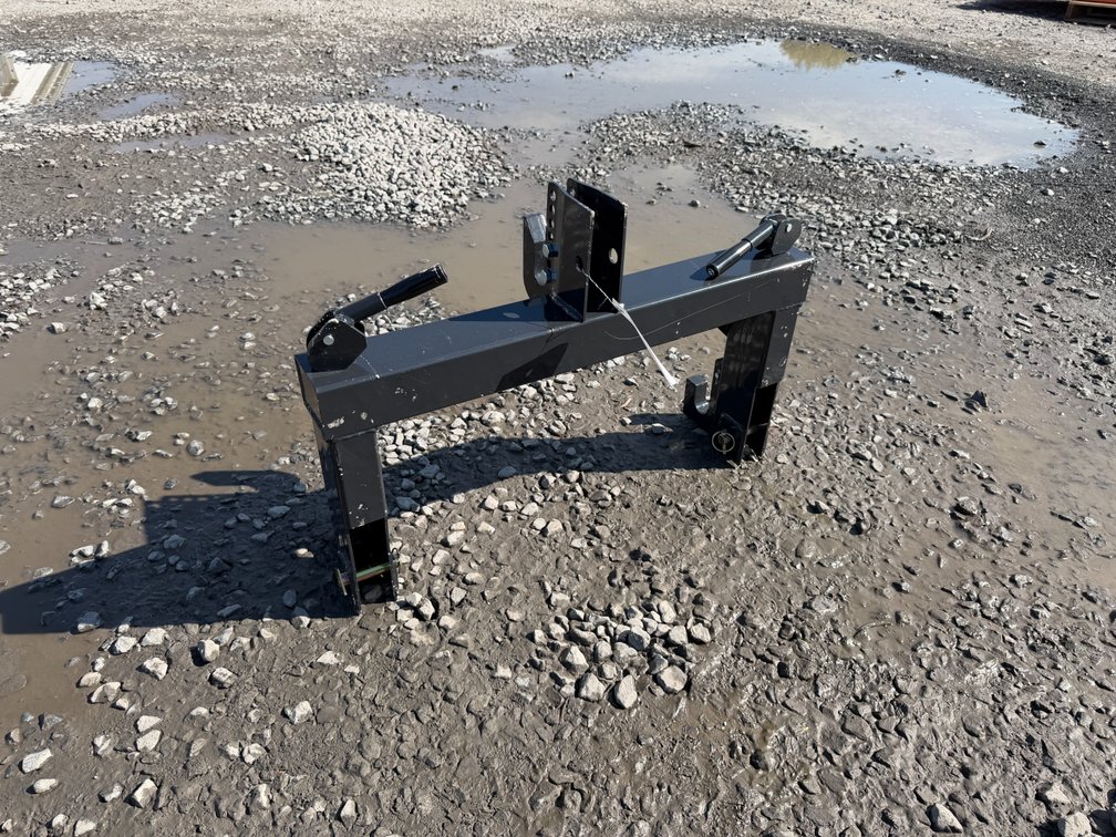 New Wolverine 3pt Hitch Adapter