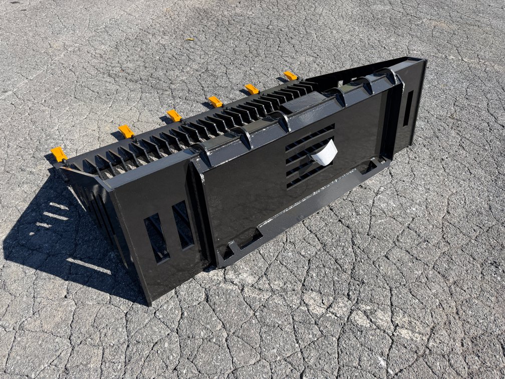 New Quick Attach 66" Rock Bucket W/ Teeth