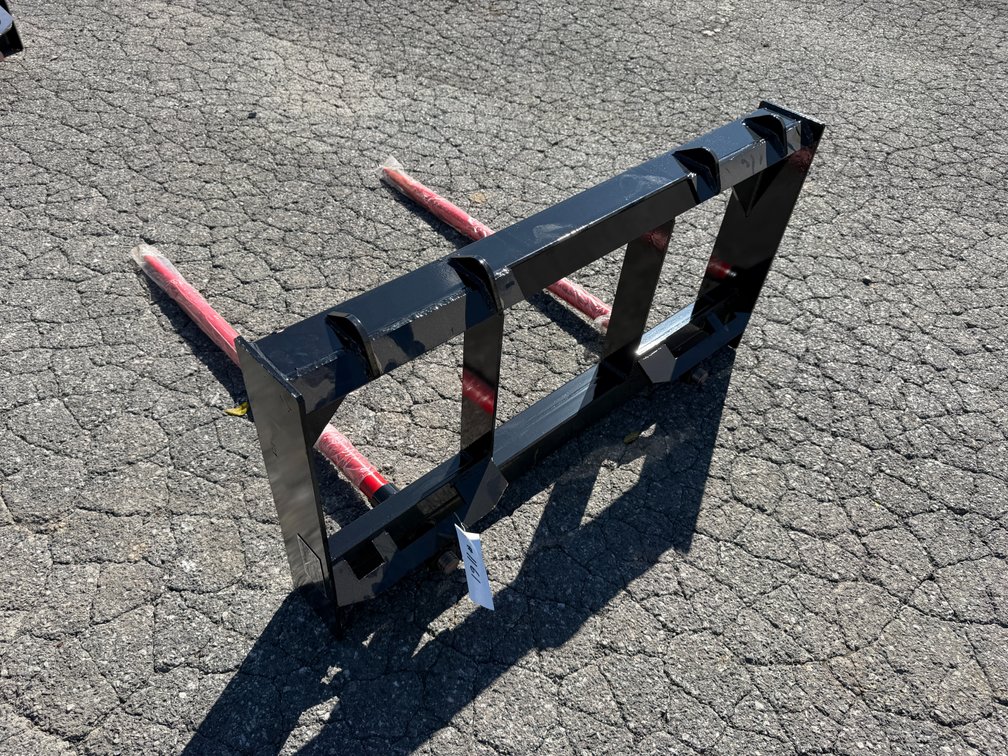 New Quick Attach Bale Spears