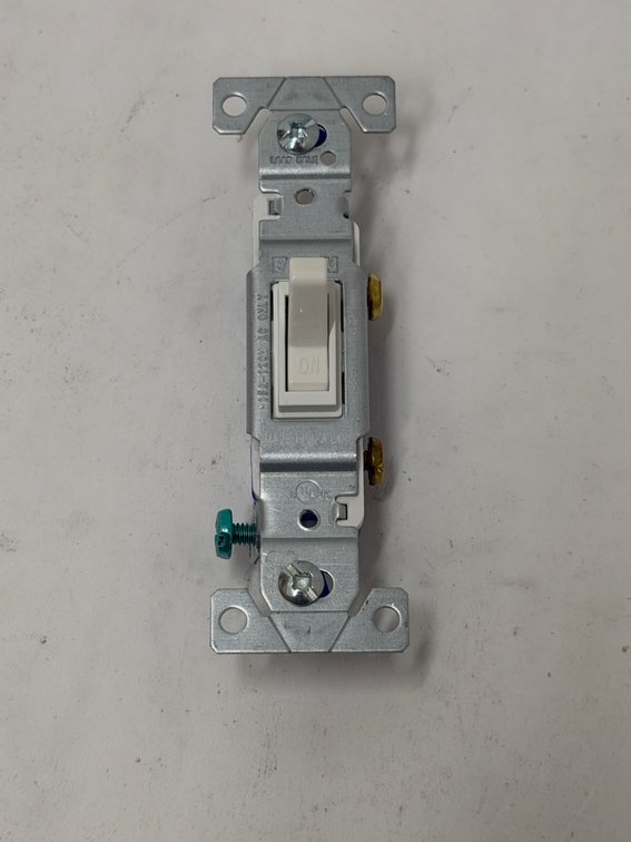 (80x Bid) Eaton 15A Single Pole Toggle Switch