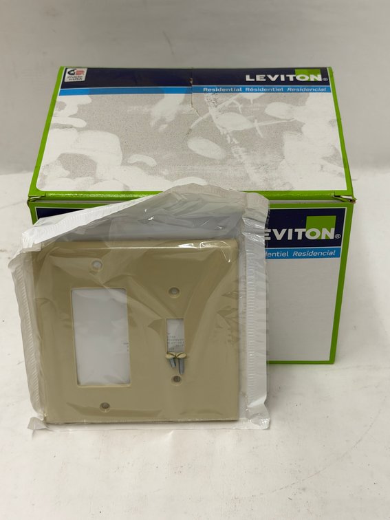 (2x Bid) Leviton 25 Ct Wallplates