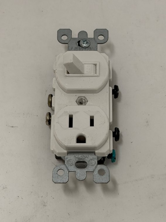 (26x Bid) Leviton 15A Switch/Recept Combo