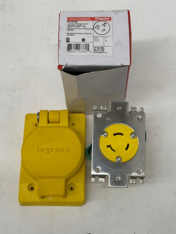 (10x Bid) Pass & Seymour Single Receptacle