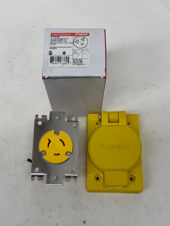 (10x Bid) Pass & Seymour Single Receptacle