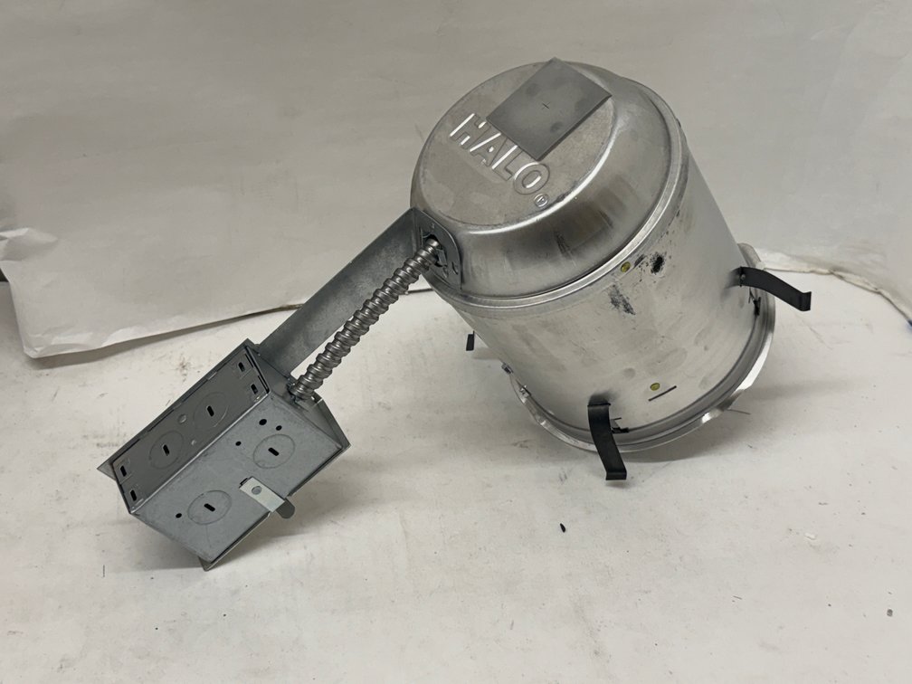 (18x Bid) Halo 6" Recessed Light Houseing
