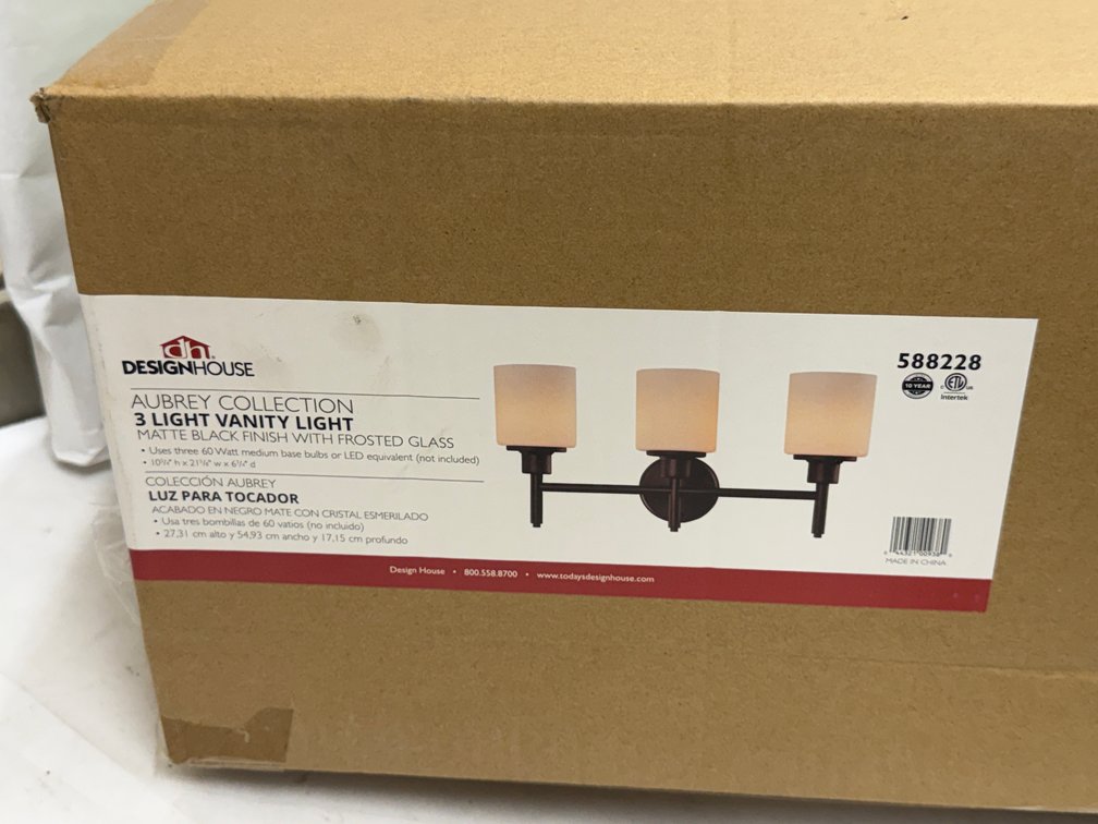 (2x Bid) Design House 22" 3-Light Vanity Light