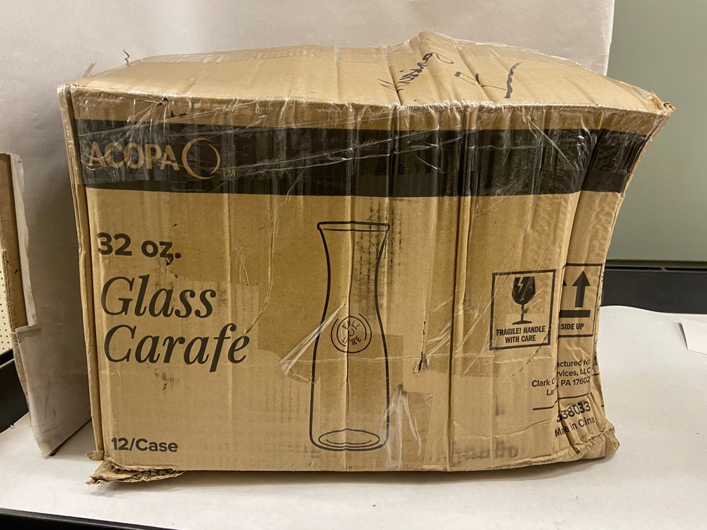 Case of 32 oz. Glass Carafes