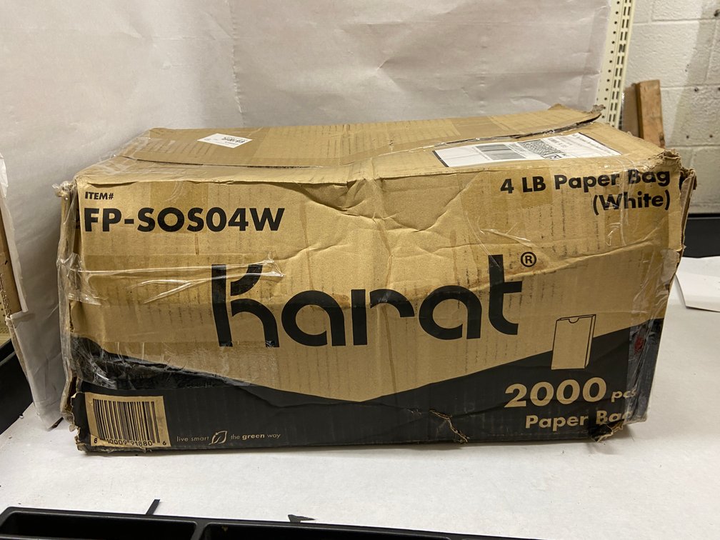 Case of Karat 4 lb White Paper Bags