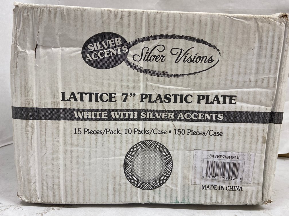 Case of 7-inch Plastic Plates